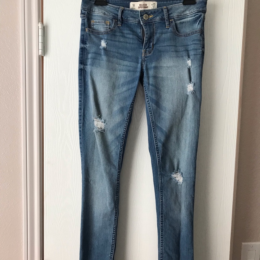 Hollister Super Skinny Jeans